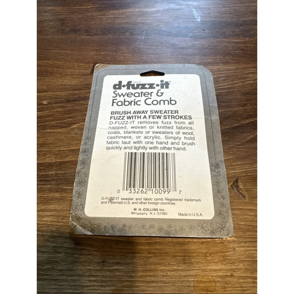 D Fuzz It Sweater And Fabric Comb Vintage New Removes Fuzz